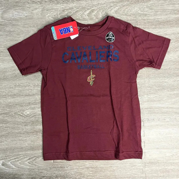 NWT Cleveland Cavaliers‎ Kids Small Maroon Graphic Print T-Shirt NBA Fan Gear - Picture 1 of 3